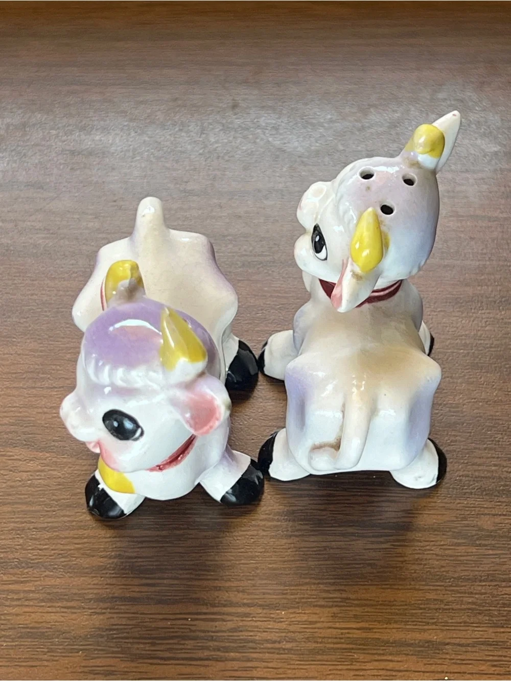 Vintage 1950s Ceramic Purple Cow Salt and Pepper Shakers - Made in Japan